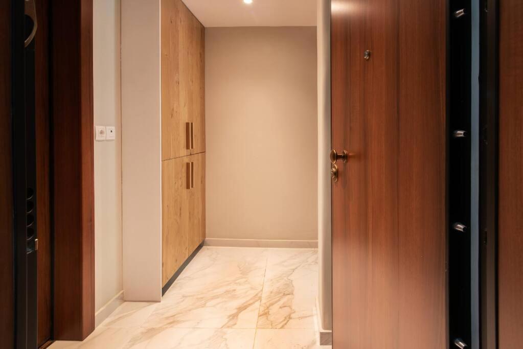 Pame Rentals - Walk Distance To Acropolis With A Charming Design Athen Exterior foto